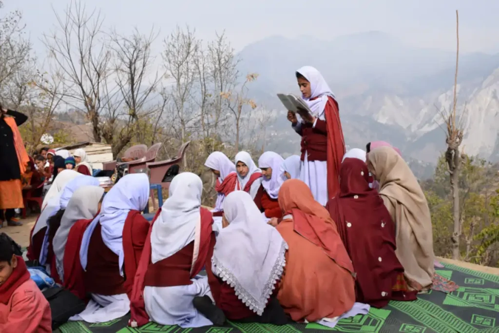 Women in Kashmir